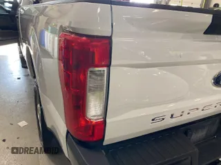 2019 Ford F-250 XL with VIN 1FT7W2B63KED87191, listed as a IAAI auction lot 42841798 with 188,642 mi miles and . Bid and sale history available at DreamBid. Image 23.
