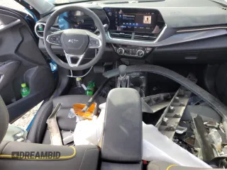 2025 Chevrolet Trax ACTIV with VIN KL77LKEP1SC053604, listed as a Copart auction lot 49695795 with 10,705 mi miles and Salvage Title. Bid and sale history available at carsss.com. Image 8.