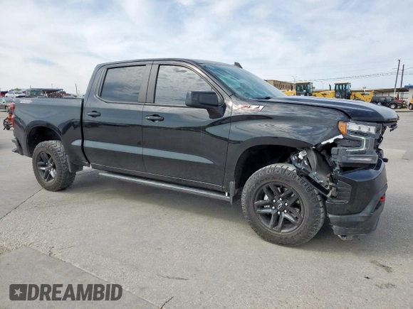 2021 Chevrolet Silverado 1500 LT Trail Boss with VIN 3GCPYFEDXMG373702, listed as a Copart auction lot 50700685 with 47,272 mi miles and Salvage Title. Bid and sale history available at DreamBid. Image 4.