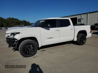 2024 Toyota Tundra 2WD SR5 with VIN 5TFLA5ABXRX031235, listed as a Copart auction lot 76358924 with 12,325 mi miles and Clean Title. Bid and sale history available at carsss.com. Image 1.