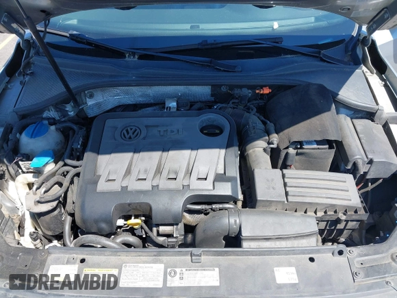2014 Volkswagen Passat SEL Premium z VIN 1VWCN7A30EC097025, wystawiony jako IAAI lot #42466540 z przebiegiem 149 307 mil mil oraz . Historia ofert i sprzedaży dostępna na DreamBid. Obrazek 10.