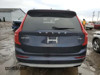 2016 Volvo XC90 Momentum with VIN YV4102XK1G1068042, listed as a Copart auction lot 38305163 with 100,589 mi miles. Bid and sale history available at carsss.com. Image 6.