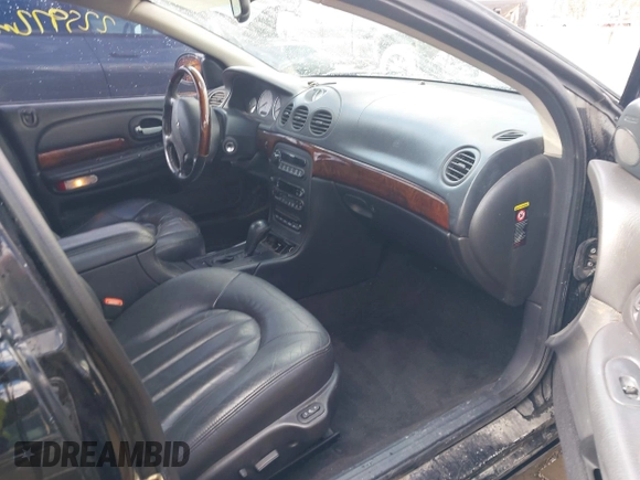 2002 Chrysler 300M M z VIN 2C3AE66G22H171560, wystawiony jako IAAI lot #41679346 z przebiegiem 225 972 mil mil oraz . Historia ofert i sprzedaży dostępna na DreamBid. Obrazek 5.