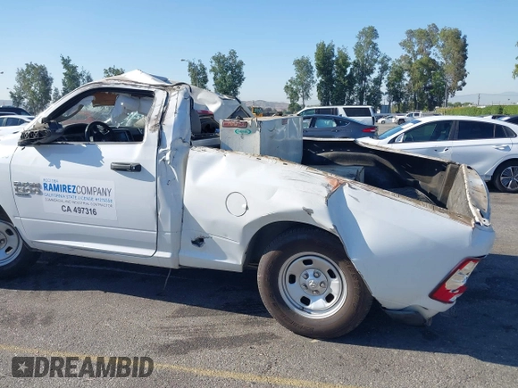 2019 Ram 1500 Tradesman с VIN 3C6JR6AG1KG504281, выставлен на аукционе IAAI как лот 42304352 с пробегом 93 552 миль миль и . История ставок и продаж доступна на DreamBid. Изображение 6.