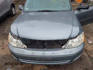 2000 Toyota Avalon XL with VIN 4T1BF28B2YU102618, listed as a IAAI auction lot 41679551 with 207,072 mi miles and . Bid and sale history available at DreamBid. Image 10.