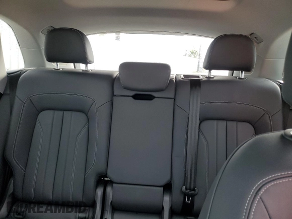 2023 Audi Q5 S line Premium Plus z VIN WA1EAAFY4P2160526, wystawiony jako Copart lot #46300265 z przebiegiem 8354 mil mil oraz Szkody całkowita. Historia ofert i sprzedaży dostępna na DreamBid. Obrazek 10.