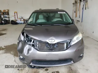 2012 Toyota Sienna XLE с VIN 5TDDK3DC8CS042919, выставлен на аукционе Copart как лот 62644385 с пробегом 135 252 миль миль и Списание • Salvage title. История ставок и продаж доступна на DreamBid. Изображение 5.