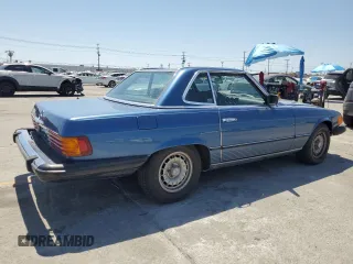 1977 Mercedes-Benz SL with VIN 10704412036886, listed as a Copart auction lot 58012725 with 242,866 mi miles and Salvage title. Bid and sale history available at DreamBid. Image 3.
