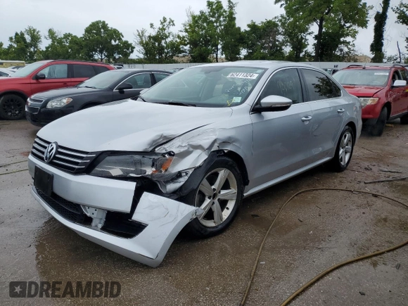 2012 Volkswagen Passat SE z VIN 1VWBH7A39CC027054, wystawiony jako Copart lot #62411324 z przebiegiem 93 729 mil mil oraz Szkoda całkowita • Salvage title. Historia ofert i sprzedaży dostępna na DreamBid. Obrazek 1.