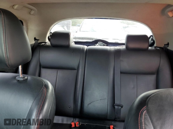 2016 Nissan Juke SL z VIN JN8AF5MV6GT659042, wystawiony jako Copart lot #55655895 z przebiegiem 181 009 mil mil oraz Szkody całkowita. Historia ofert i sprzedaży dostępna na DreamBid. Obrazek 10.