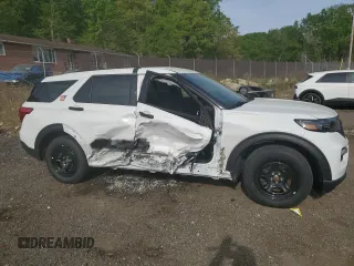 2023 Ford Police Interceptor Utility z VIN 1FM5K8AW2PNA09146, wystawiony jako Copart lot #54661945 z przebiegiem 30 981 mil mil oraz Czysty tytuł • Clean title. Historia ofert i sprzedaży dostępna na DreamBid. Obrazek 4.