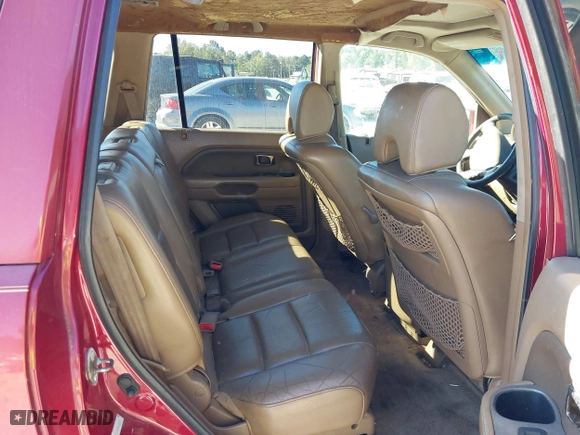 2006 Honda Pilot EX-L with VIN 5FNYF18566B022909, listed as a IAAI auction lot 40576412 with 310,278 mi miles. Bid and sale history available at carsss.com. Image 8.