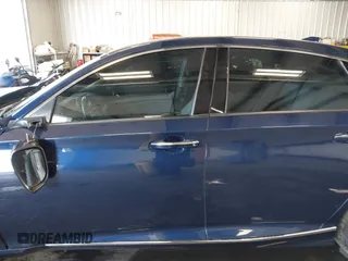 2020 Honda Accord Touring with VIN 1HGCV3F95LA012182, listed as a IAAI auction lot 42510566 with 60,426 mi miles and . Bid and sale history available at DreamBid. Image 15.