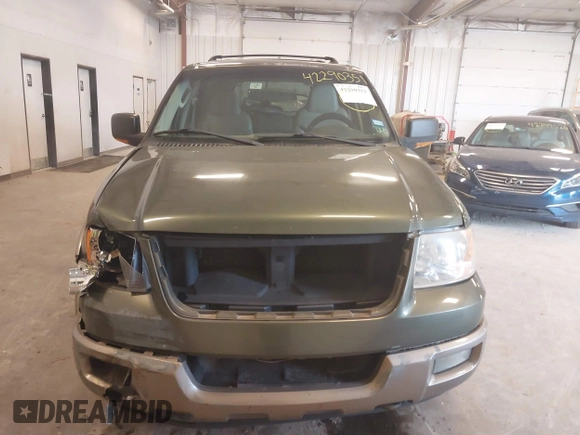 2003 Ford Expedition Eddie Bauer with VIN 1FMFU18L03LA98352, listed as a IAAI auction lot 42290351 with 249,903 mi miles and . Bid and sale history available at DreamBid. Image 12.