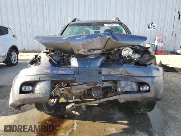 2006 Mitsubishi Outlander z VIN JA4LZ81F96U025401, wystawiony jako Copart lot #78197014 z przebiegiem Nie podano mil oraz Szkoda całkowita • Salvage title. Historia ofert i sprzedaży dostępna na DreamBid. Obrazek 5.