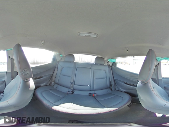 2020 Chevrolet Bolt EV Premier z VIN 1G1FZ6S07L4119587, wystawiony jako Copart lot #50548155 z przebiegiem 21 136 mil mil oraz Szkody całkowita. Historia ofert i sprzedaży dostępna na DreamBid. Obrazek 16.