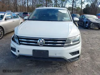 2018 Volkswagen Tiguan SEL with VIN 3VV2B7AX9JM134884, listed as a IAAI auction lot 41181294 with 130,350 mi miles. Bid and sale history available at carsss.com. Image 12.