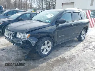 2011 Jeep Compass with VIN 1J4NF1FB8BD154545, listed as a IAAI auction lot 41624501 with 87,204 mi miles. Bid and sale history available at carsss.com. Image 2.