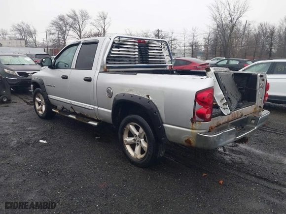 2007 Dodge Ram 1500 Laramie with VIN 1D7HU18227S116971, listed as a IAAI auction lot 41097882 with 186,435 mi miles. Bid and sale history available at carsss.com. Image 3.
