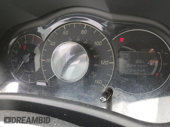 2015 Nissan Note S with VIN 3N1CE2CP6FL394704, listed as a Copart auction lot 58329515 with 88,414 mi miles and Salvage title. Bid and sale history available at DreamBid. Image 9.