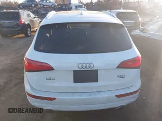 2014 Audi Q5 Premium Plus with VIN WA1LFAFP7EA106060, listed as a IAAI auction lot 41444016 with 106,183 mi miles. Bid and sale history available at carsss.com. Image 16.