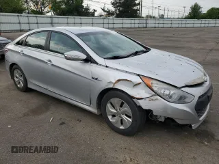 2013 Hyundai Sonata with VIN KMHEC4A40DA097234, listed as a Copart auction lot 55228245 with 229,318 mi miles and Clean Title. Bid and sale history available at carsss.com. Image 4.