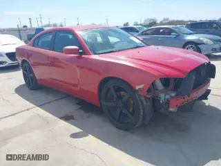 2013 Dodge Charger SE with VIN 2C3CDXBG7DH664953, listed as a IAAI auction lot 41661491 with 92,595 mi miles. Bid and sale history available at carsss.com. Image 1.