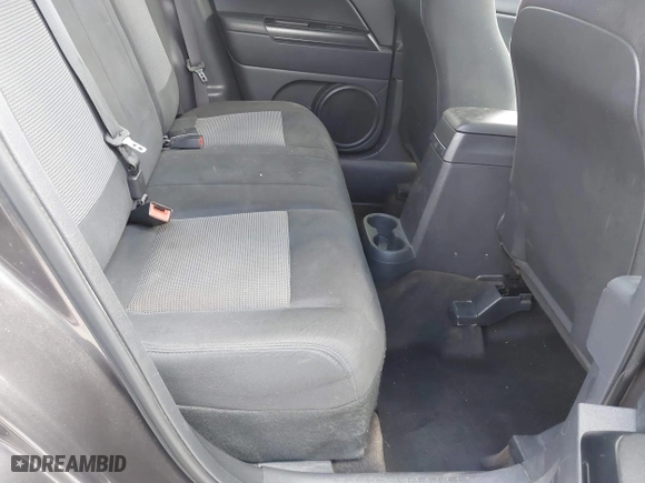 2015 Jeep Patriot Sport with VIN 1C4NJPBB5FD348985, listed as a IAAI auction lot 41035027 with 146,903 mi miles. Bid and sale history available at carsss.com. Image 8.