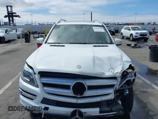 2015 Mercedes-Benz GL-Class GL 450 with VIN 4JGDF6EEXFA597082, listed as a IAAI auction lot 41882798 with 94,340 mi miles. Bid and sale history available at carsss.com. Image 12.
