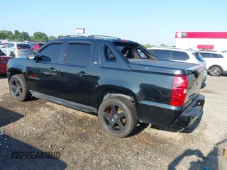 2011 Chevrolet Avalanche LS with VIN 3GNMCEE05BG291728, listed as a IAAI auction lot 42567854 with 190,621 mi miles and . Bid and sale history available at DreamBid. Image 3.