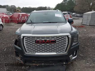 2021 GMC Yukon Denali with VIN 1GKS2DKL8MR382804, listed as a IAAI auction lot 41903616 with 35,296 mi miles. Bid and sale history available at carsss.com. Image 13.