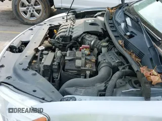 2015 Nissan Sentra SV z VIN 3N1AB7AP7FL658397, wystawiony jako IAAI lot #43176338 z przebiegiem 145 641 mil mil oraz . Historia ofert i sprzedaży dostępna na DreamBid. Obrazek 12.