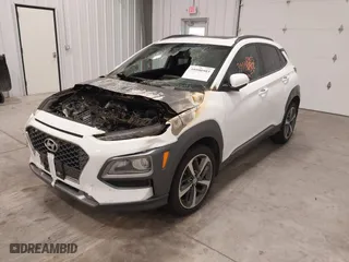 2021 Hyundai Kona Limited with VIN KM8K3CA56MU720134, listed as a IAAI auction lot 39990903 with 1 mi miles. Bid and sale history available at carsss.com. Image 2.