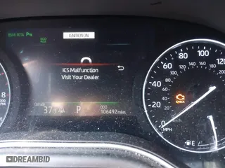 2019 Toyota Avalon XLE with VIN 4T1BZ1FB0KU009172, listed as a IAAI auction lot 41811370 with 106,942 mi miles. Bid and sale history available at carsss.com. Image 16.
