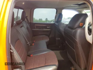 2015 Ram 1500 Sport z VIN 1C6RR7MT5FS702099, wystawiony jako Copart lot #59433445 z przebiegiem 92 060 mil mil oraz Szkoda całkowita • Salvage title. Historia ofert i sprzedaży dostępna na DreamBid. Obrazek 10.