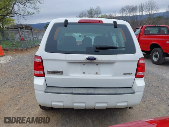 2009 Ford Escape XLS with VIN 1FMCU927X9KC79986, listed as a IAAI auction lot 41936917 with 208,816 mi miles and . Bid and sale history available at DreamBid. Image 17.