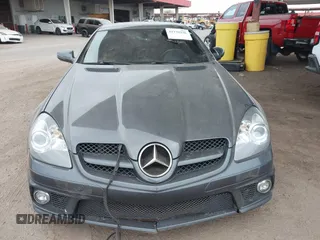 2011 Mercedes-Benz SLK 300 z VIN WDBWK5EA7BF236839, wystawiony jako IAAI lot #41739236 z przebiegiem 93 326 mil mil oraz . Historia ofert i sprzedaży dostępna na DreamBid. Obrazek 12.