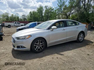 2016 Ford Fusion SE with VIN 3FA6P0HD4GR198109, listed as a Copart auction lot 55583865 with 104,066 mi miles and Salvage title. Bid and sale history available at DreamBid. Image 1.