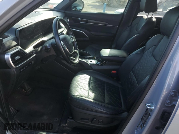 2024 Kia Telluride EX with VIN 5XYP3DGC6RG415036, listed as a Copart auction lot 81708394 with 32,494 mi miles and Salvage Title. Bid and sale history available at carsss.com. Image 7.