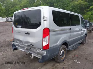 2015 Ford Transit XL с VIN 1FMZK1YM6FKA19837, выставлен на аукционе IAAI как лот 42367993 с пробегом 138 900 миль миль и . История ставок и продаж доступна на DreamBid. Изображение 4.