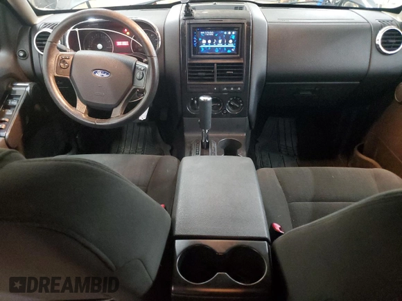 2009 Ford Explorer XLT с VIN 1FMEU73E69UA28400, выставлен на аукционе Copart как лот 58774575 с пробегом 135 067 миль миль и Списание • Salvage title. История ставок и продаж доступна на DreamBid. Изображение 8.