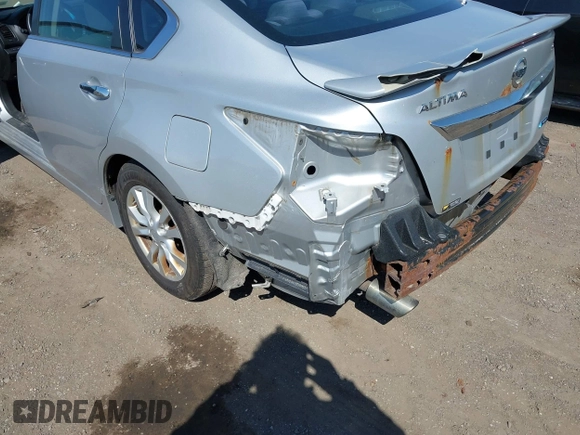 2014 Nissan Altima 2.5 S with VIN 1N4AL3AP0EC281303, listed as a IAAI auction lot 41995362 with 92,473 mi miles. Bid and sale history available at carsss.com. Image 15.
