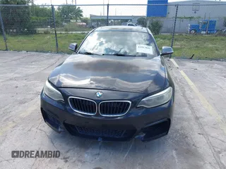 2014 BMW 2 Series M235i with VIN WBA1J7C50EVW84072, listed as a IAAI auction lot 41917841 with 102,745 mi miles and . Bid and sale history available at carsss.com. Image 6.