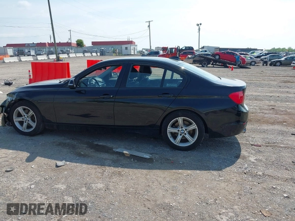 2015 BMW 3 Series 328i с VIN WBA3A5G50FNS91391, выставлен на аукционе IAAI как лот 42095644 с пробегом 184 702 миль миль и . История ставок и продаж доступна на DreamBid. Изображение 14.