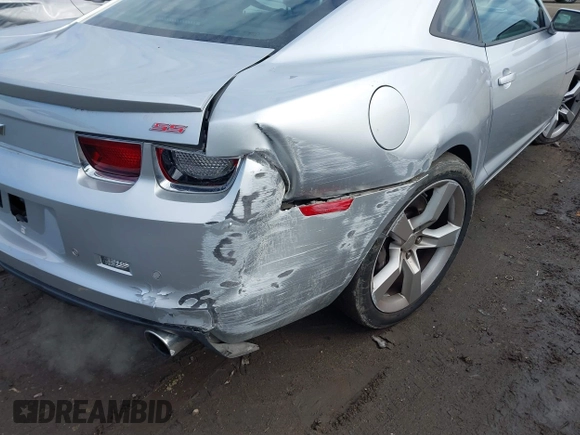 2011 Chevrolet Camaro 2SS with VIN 2G1FT1EW7B9119850, listed as a IAAI auction lot 41313247 with 82,802 mi miles and . Bid and sale history available at DreamBid. Image 6.