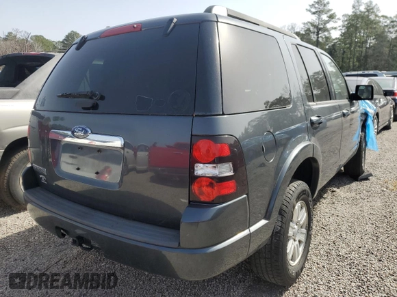 2010 Ford Explorer XLT with VIN 1FMEU6DEXAUA47318, listed as a Copart auction lot 46247385 with 136,008 mi miles and Salvage Title. Bid and sale history available at carsss.com. Image 3.