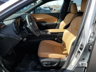 2023 Lexus RX 350h with VIN 2T2BBMCA7PC007912, listed as a Copart auction lot 49408125 with 21,279 mi miles and Clean Title. Bid and sale history available at DreamBid. Image 7.