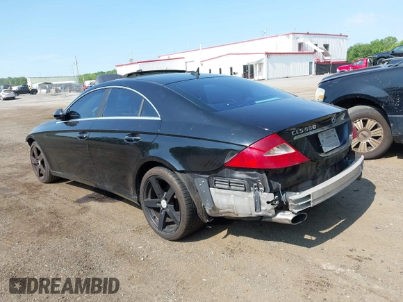 2007 Mercedes-Benz CLS 550 with VIN WDDDJ72X17A100720, listed as a IAAI auction lot 42229168 with 174,806 mi miles and . Bid and sale history available at DreamBid. Image 3.