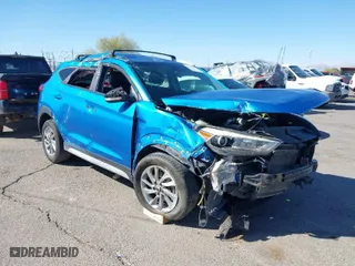 2017 Hyundai Tucson Value with VIN KM8J33A27HU396103, listed as a IAAI auction lot 41658990 with 82,625 mi miles. Bid and sale history available at carsss.com. Image 1.