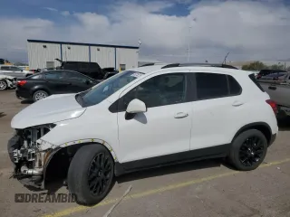 2022 Chevrolet Trax LT with VIN KL7CJPSM8NB539008, listed as a Copart auction lot 53315515 with 61,242 mi miles and Salvage title. Bid and sale history available at DreamBid. Image 1.